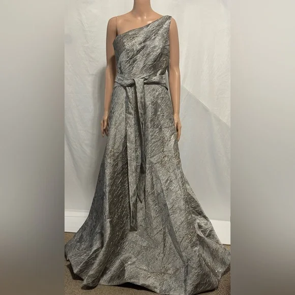 Rene Ruiz Collection Astmmetric Metallic One Shoulder Brocade Gown L17115 Size 6 - Picture 2 of 14